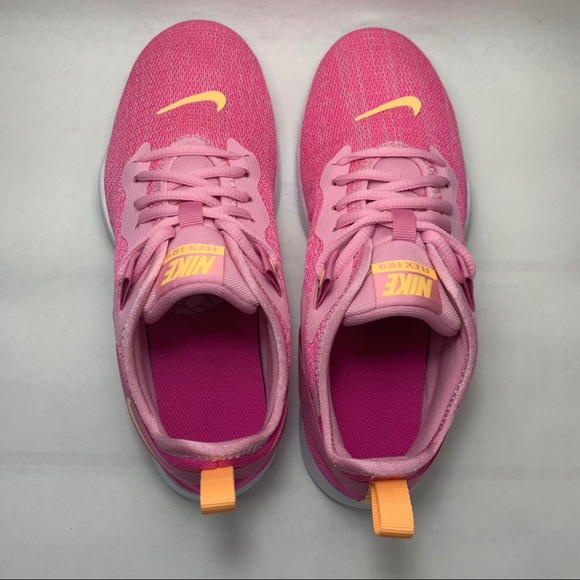 Never worn, in its original box. Women’s Nike Flex TR 9. Size 7.5. Color Pink. - Picture 5 of 8